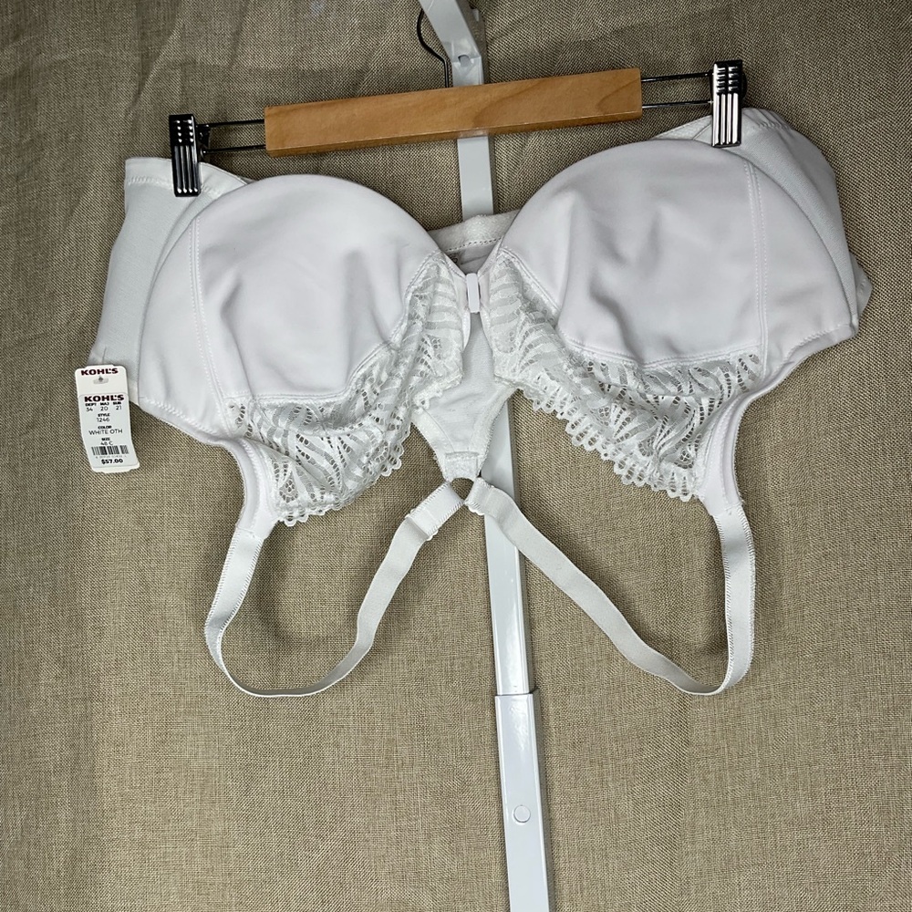 Kohl's White Lace Accent Bra
